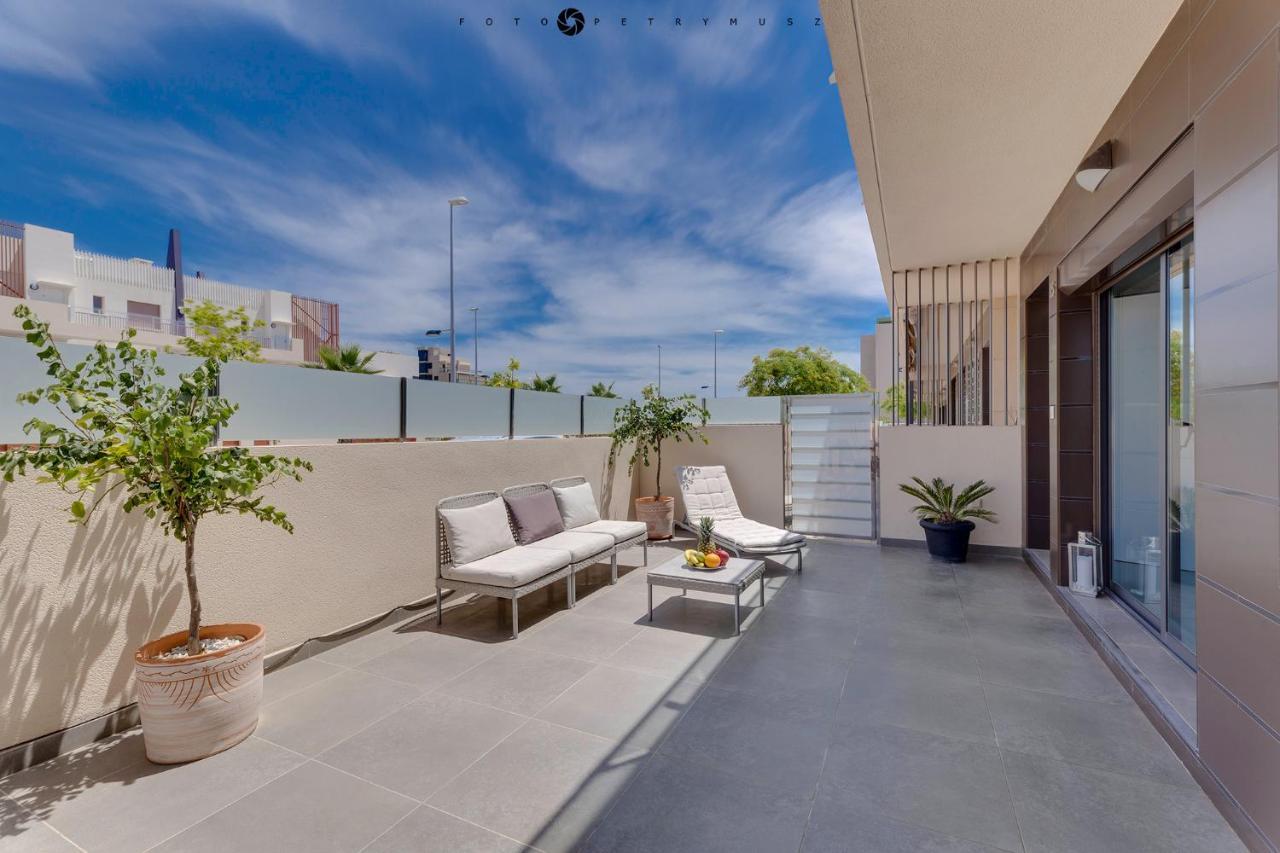 Apartamento En La Planta Baja "Playa Elisa" Пилар де ла Орадада Екстериор снимка