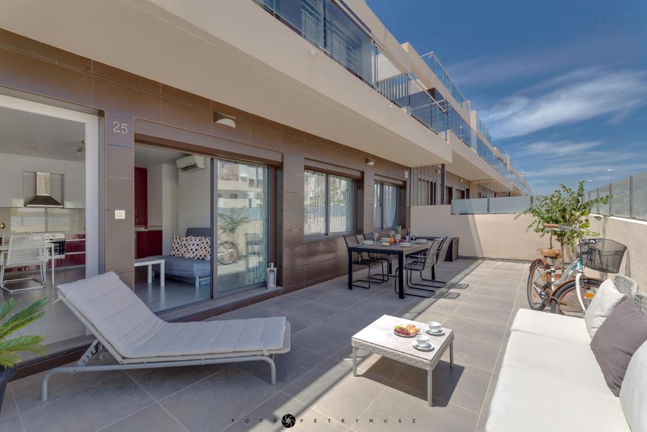 Apartamento En La Planta Baja "Playa Elisa" Пилар де ла Орадада Екстериор снимка