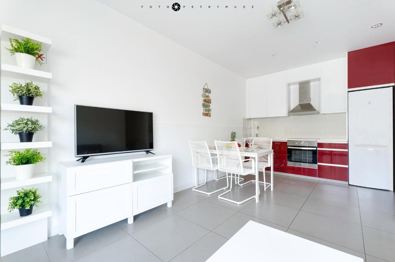 Apartamento En La Planta Baja "Playa Elisa" Пилар де ла Орадада Екстериор снимка
